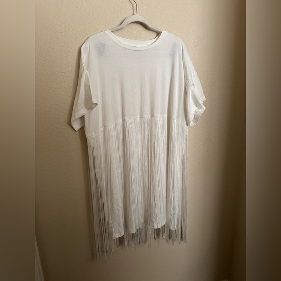ARULA Dresses & Skirts - Arula Fringe Tshirt Dress Sz X in White Festival Concert Plus Size
